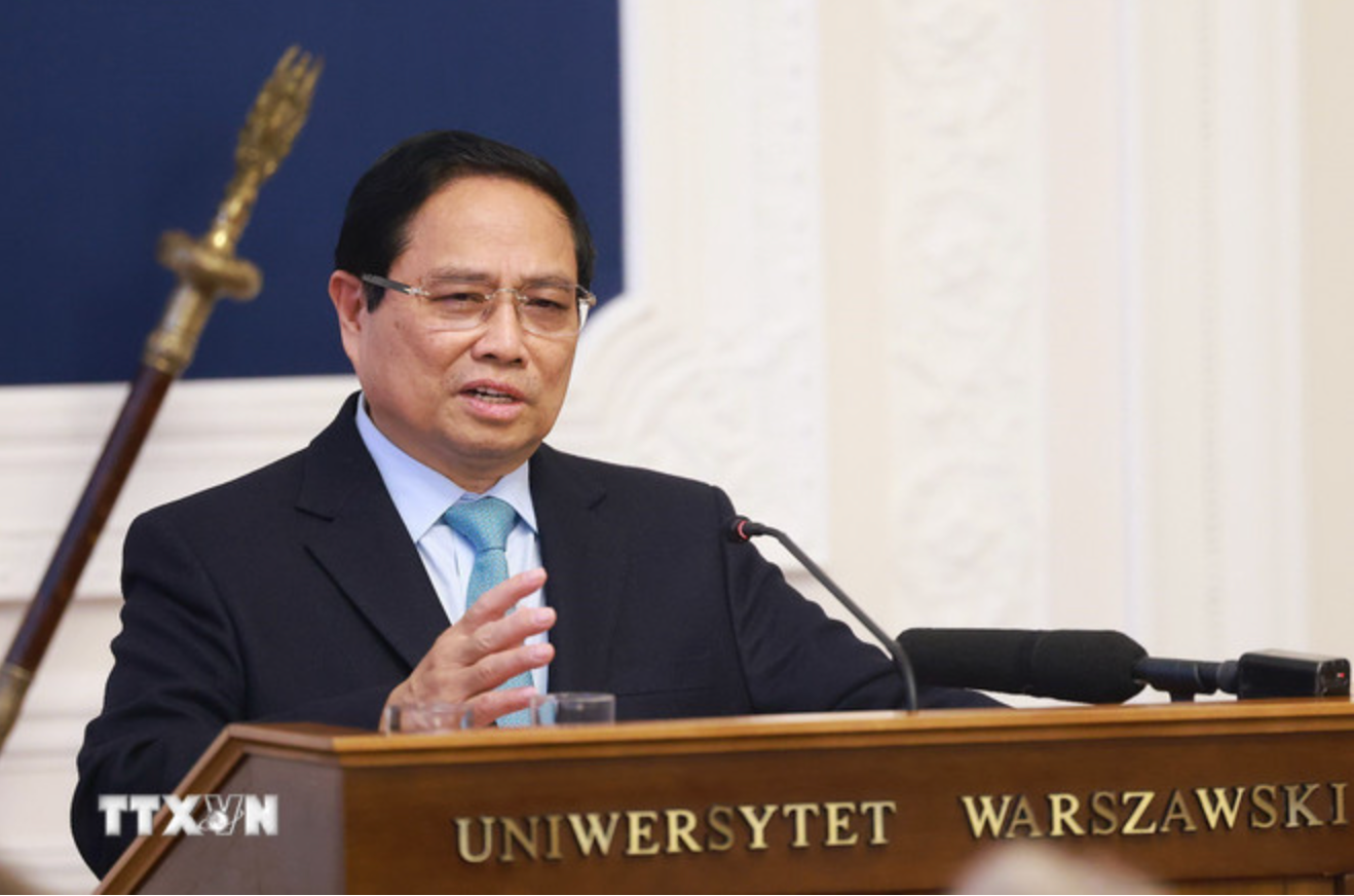 Thủ tướng Phạm Minh Chính phát biểu về chính sách của Việt Nam tại Đại học Tổng hợp Warsaw. (Ảnh: Dương Giang/TTXVN) Thủ tướng Phạm Minh Chính phát biểu về chính sách của Việt Nam tại Đại học Tổng hợp Warsaw. (Ảnh: Dương Giang/TTXVN)