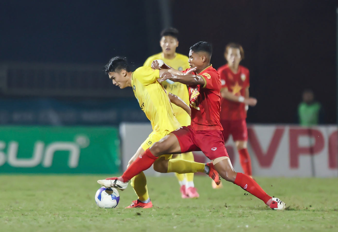 Thanh Hoá đủ khả năng khiến V-League phải bất ngờ nếu tập trung tối đa cho chuyên môn, không sa đà vào những vấn đề ngoài đường piste.