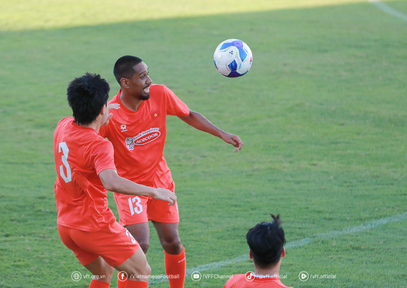 Quang Vinh được chờ đợi sẽ là sự bổ sung quan trọng đội tuyển Việt Nam Quang Vinh được chờ đợi sẽ là sự bổ sung quan trọng đội tuyển Việt Nam