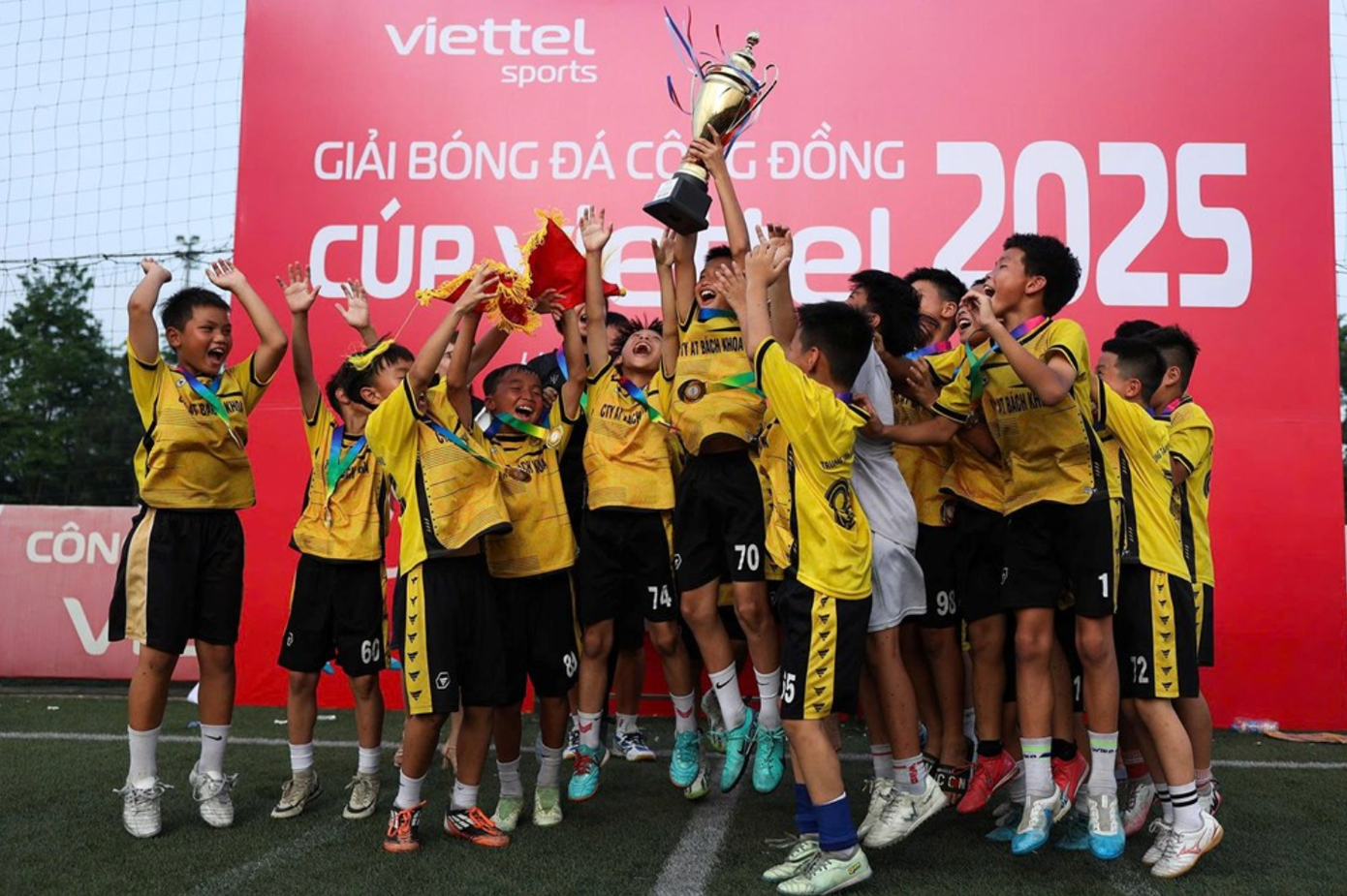 Không có nhiều các CLB ở V-League xây dựng hệ thống đào tạo trẻ bài bản, chất lượng như Thể Công Viettel. Không có nhiều các CLB ở V-League xây dựng hệ thống đào tạo trẻ bài bản, chất lượng như Thể Công Viettel.