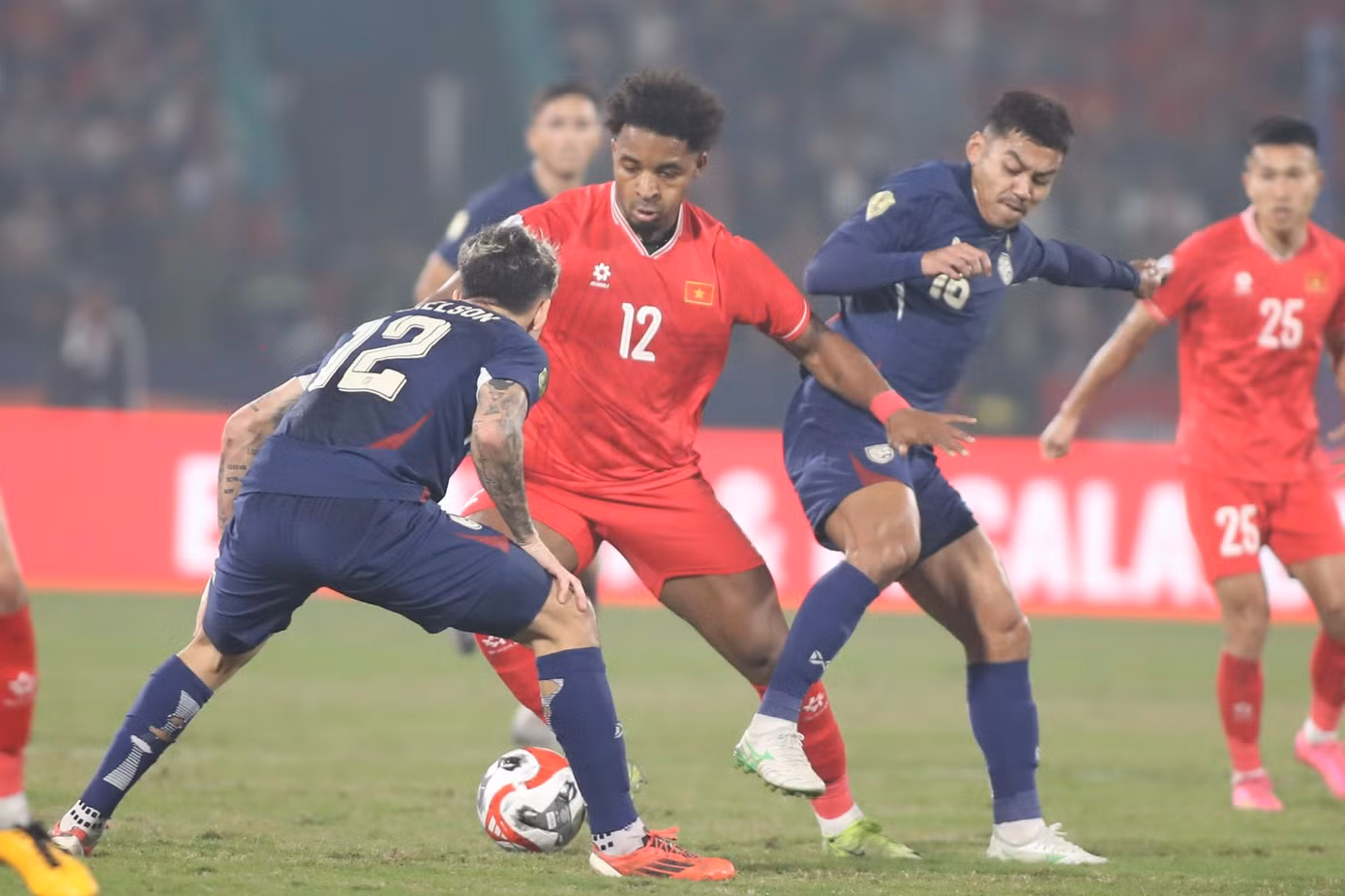 Xuân Son đang được các CĐV yêu mến nhờ phong độ chói sáng ở ASEAN Cup 2024 (ảnh Ngọc Tú)