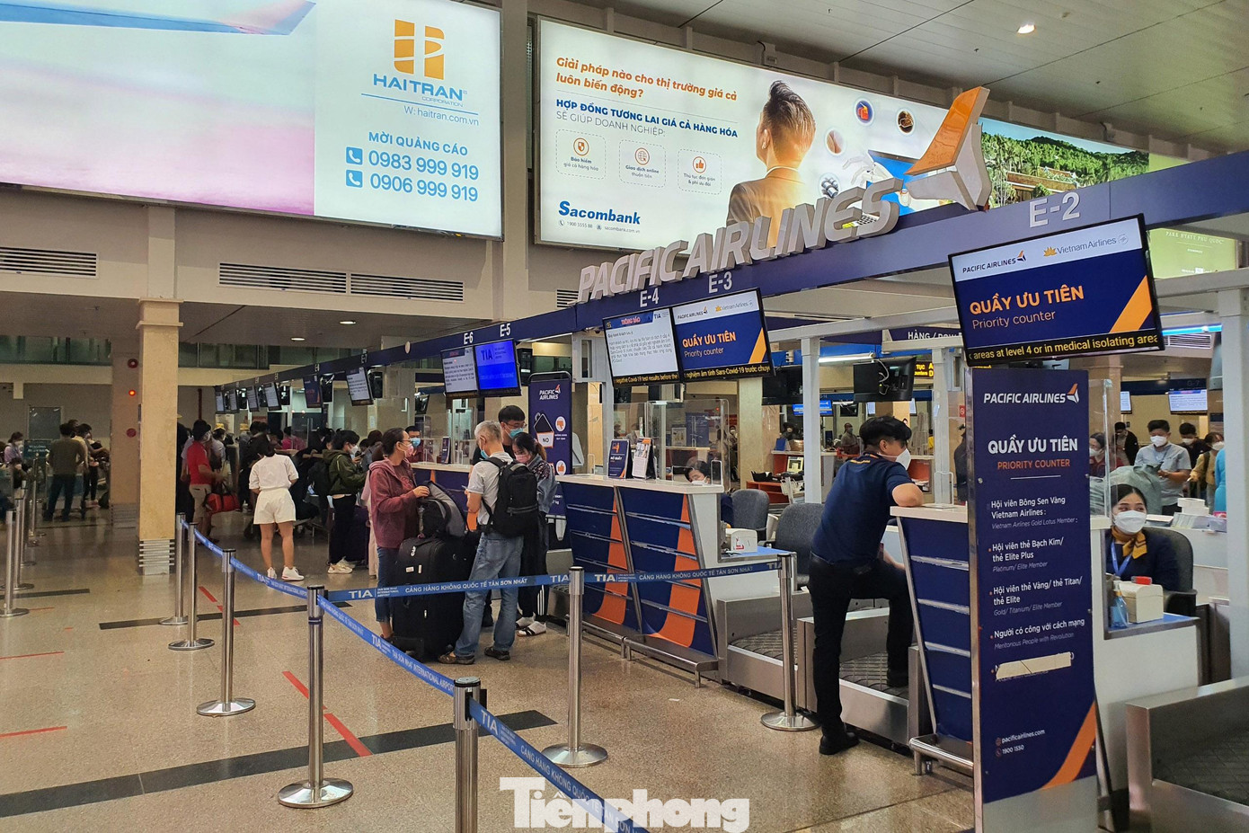 Do hành khách làm thủ tục nhanh và được phân luồng hợp lý nên không xảy ra tình trạng ùn tắc tại các khu vực làm thủ tục &quot;check-in&quot; của các hãng bay.