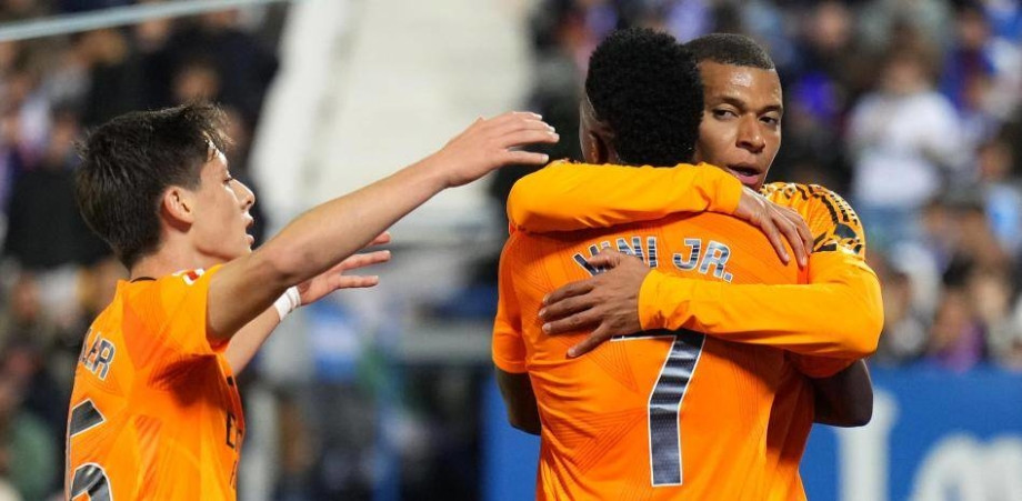 Mbappe sẽ lĩnh xướng hàng công của Real Madrid trong trận đại chiến với Liverpool. Mbappe sẽ lĩnh xướng hàng công của Real Madrid trong trận đại chiến với Liverpool.