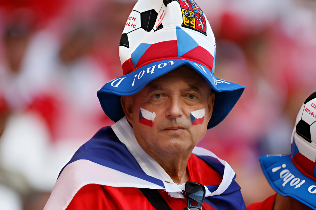 Bồ Đào Nha thắng ngược Séc trong ngày Ronaldo im tiếng ảnh 10 Bồ Đào Nha thắng ngược Séc trong ngày Ronaldo im tiếng ảnh 10