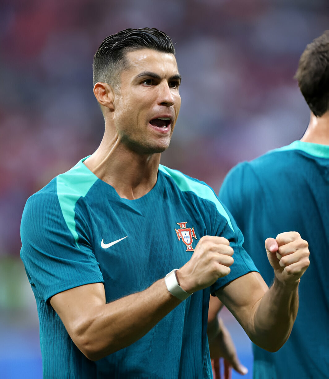 Bồ Đào Nha thắng ngược Séc trong ngày Ronaldo im tiếng ảnh 13 Bồ Đào Nha thắng ngược Séc trong ngày Ronaldo im tiếng ảnh 13