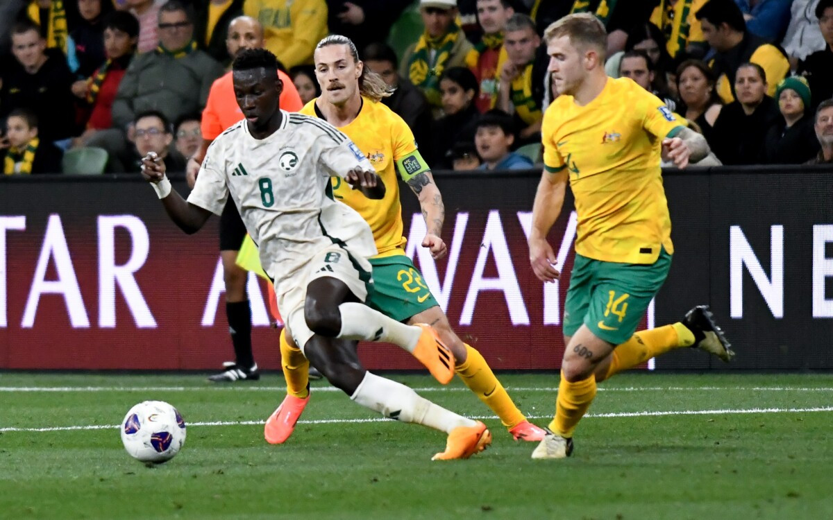 Australia đang ở rất gần tấm vé tham dự VCK World Cup 2026/