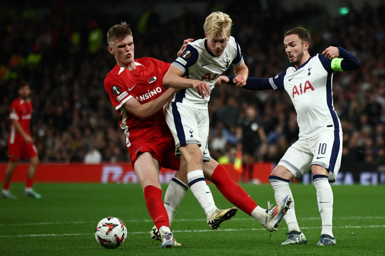 Tottenham từng đánh bại AZ Alkmaar ở mùa giải này.