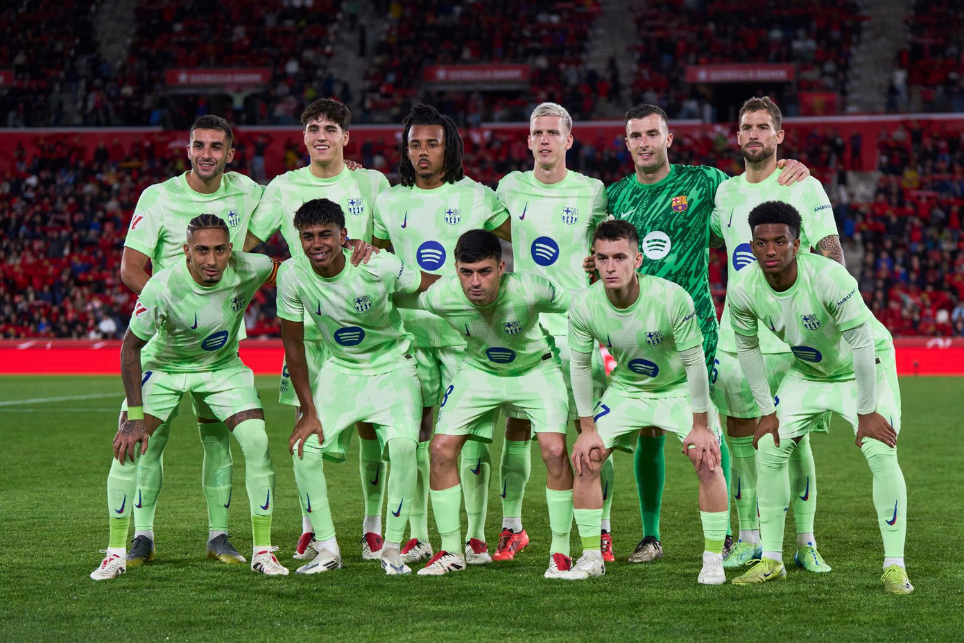 Barcelona hướng đến trận bất bại thứ 14 tại La Liga trong năm 2025.