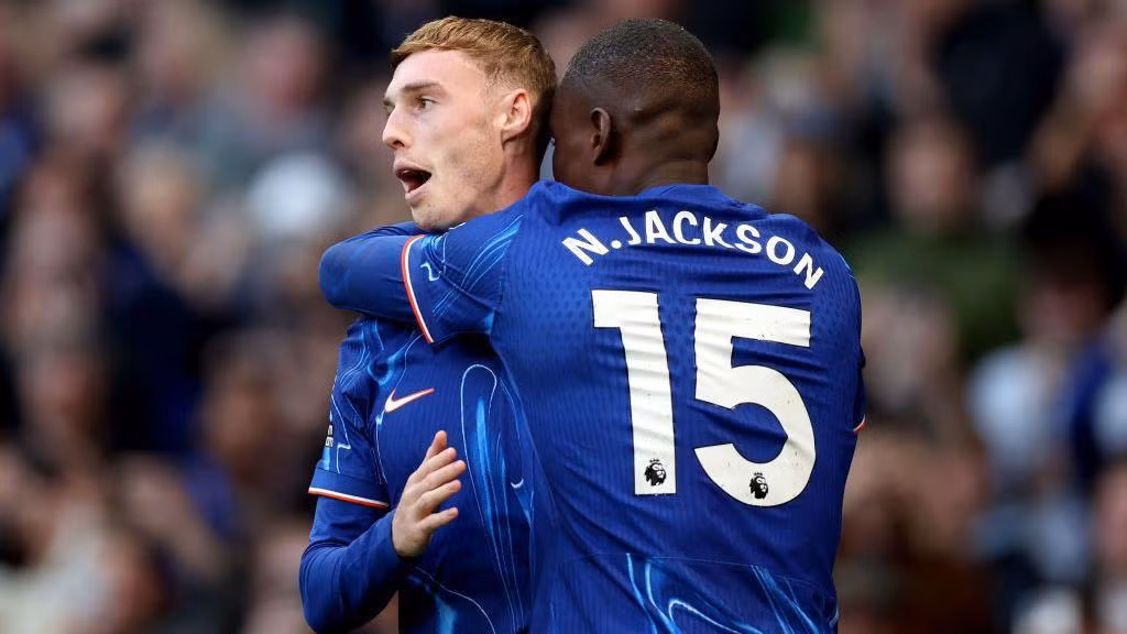 Cole Palmer và Nicolas Jackson tỏa sáng mang về 3 điểm cho Chelsea. Cole Palmer và Nicolas Jackson tỏa sáng mang về 3 điểm cho Chelsea.