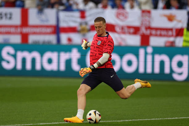 Bellingham lập công, tuyển Anh thắng tối thiểu Serbia trận ra quân ảnh 10 Bellingham lập công, tuyển Anh thắng tối thiểu Serbia trận ra quân ảnh 10