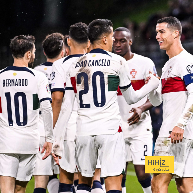 Cancelo là cầu thủ xuất sắc nhất trận đấu này khi đóng góp 1 bàn thắng và tạo ra rất nhiều cơ hội ghi bàn. Cancelo là cầu thủ xuất sắc nhất trận đấu này khi đóng góp 1 bàn thắng và tạo ra rất nhiều cơ hội ghi bàn.