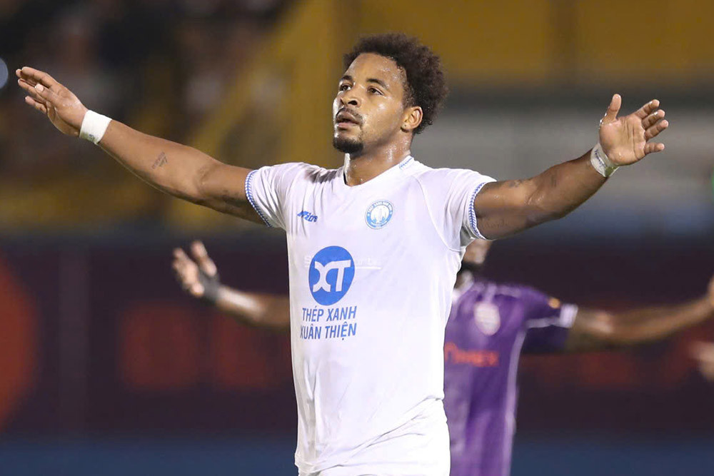 Nam Định chơi rất tệ khi Xuân Son vắng mặt. Nam Định chơi rất tệ khi Xuân Son vắng mặt.