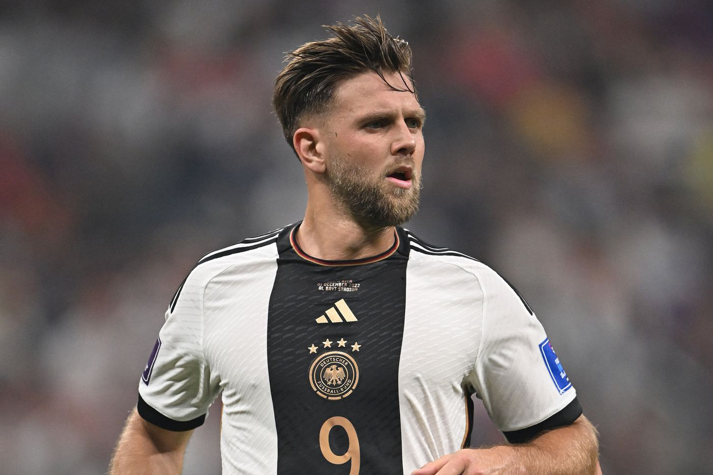 Trung phong Fullkrug ghi bàn nhân đôi cách biệt cho Đức