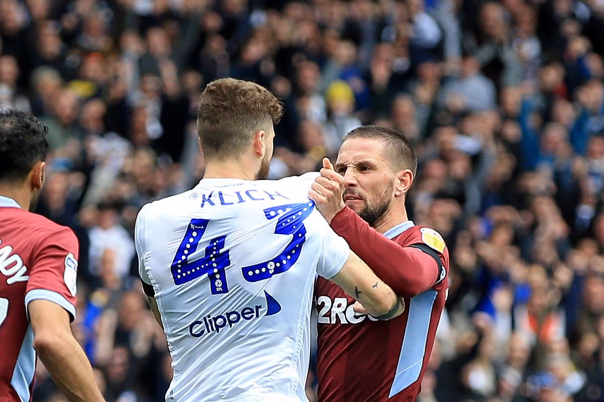 Bàn thắng của Mateusz Klich (Leeds United) từng bị lên án kịch liệt vì thiếu fair-play.