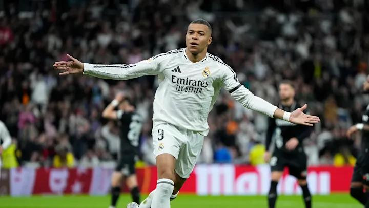 Mbappe tỏa sáng trong chiến thắng của Real Madrid.