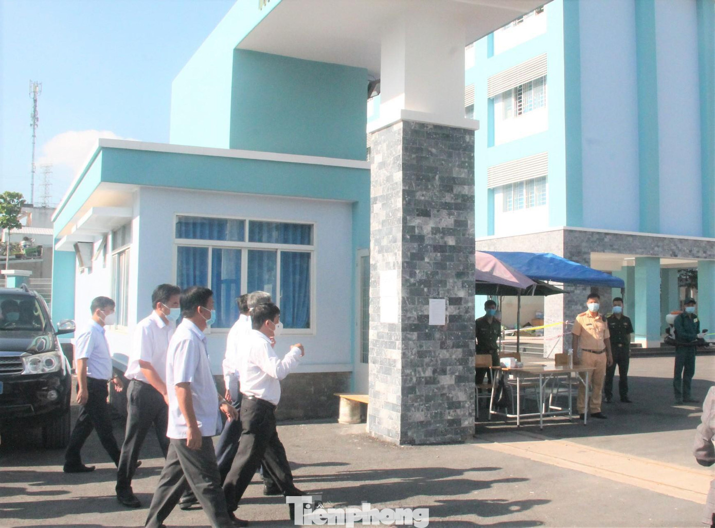 Đoàn đến kiểm tra khu cách ly tập trung ở Bình Dương