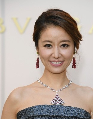 Lâm Tâm Như xinh đẹp rạng ngời, im lặng trước tin đồn ‘bầu bí’ ảnh 3