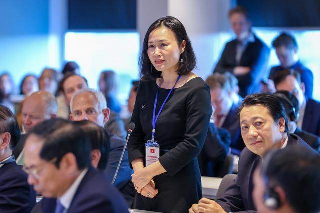 Bà Nguyễn Thanh Thúy - Tổng Giám đốc VinFast tại châu Âu cho biết, hãng đặt mục tiêu sẽ có 2.600 chiếc xe điện của hãng lăn bánh tại Hà Lan vào cuối năm 2023