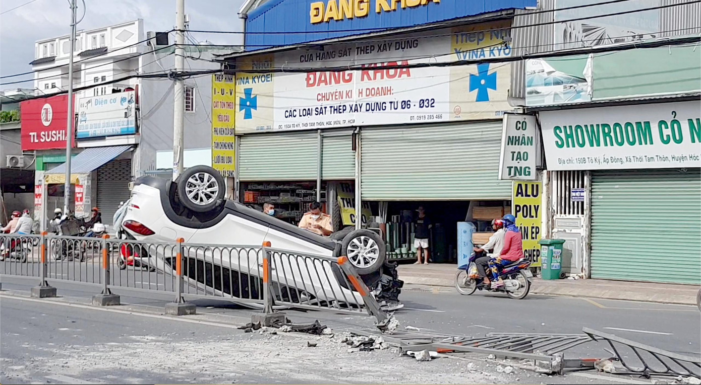 Hiện trường vụ tai nạn. Hiện trường vụ tai nạn.