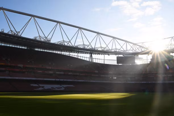 MU loại Arsenal trên chấm luân lưu ảnh 2