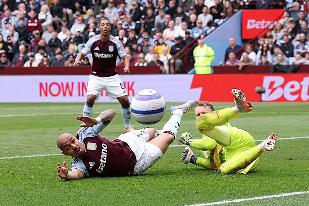 Thắng nhọc Fulham, Aston Villa 'thổi lửa' vào tốp 5 Ngoại hạng Anh ảnh 8