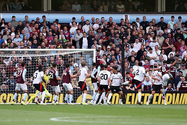 Thắng nhọc Fulham, Aston Villa 'thổi lửa' vào tốp 5 Ngoại hạng Anh ảnh 3