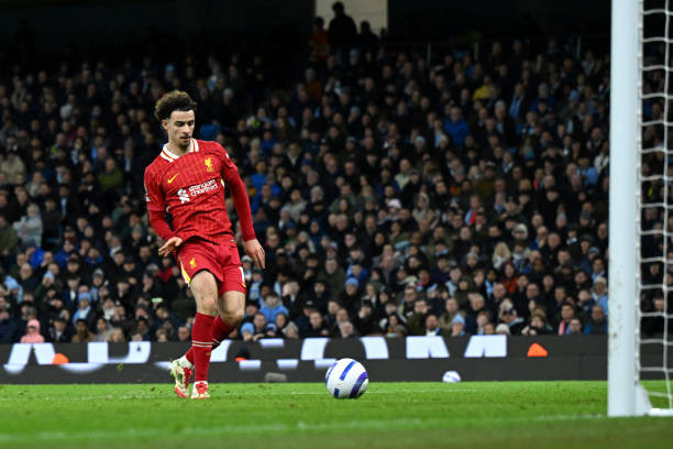 Liverpool thắng toàn diện Man City, bỏ xa Arsenal 11 điểm ảnh 10 Liverpool thắng toàn diện Man City, bỏ xa Arsenal 11 điểm ảnh 10