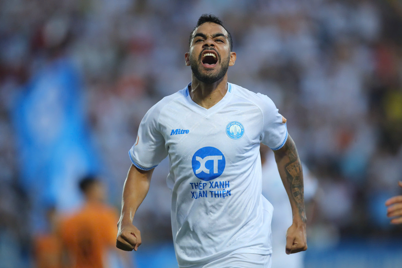 Đại phá HAGL, Nam Định chạm tay vào chức vô địch LPBank V-League 2024/25 ảnh 3