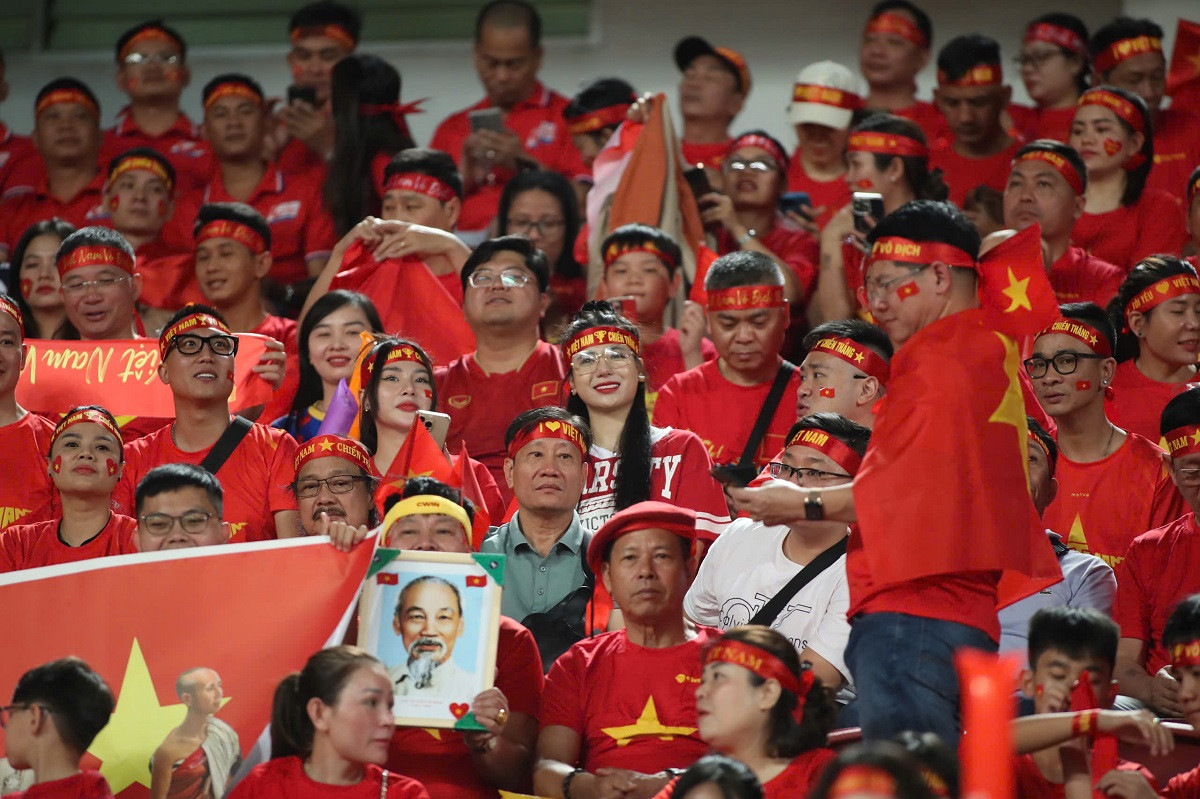 Đánh bại Thái Lan 3-2, tuyển Việt Nam đăng quang ASEAN Cup 2024 xứng đáng ảnh 9 Đánh bại Thái Lan 3-2, tuyển Việt Nam đăng quang ASEAN Cup 2024 xứng đáng ảnh 9