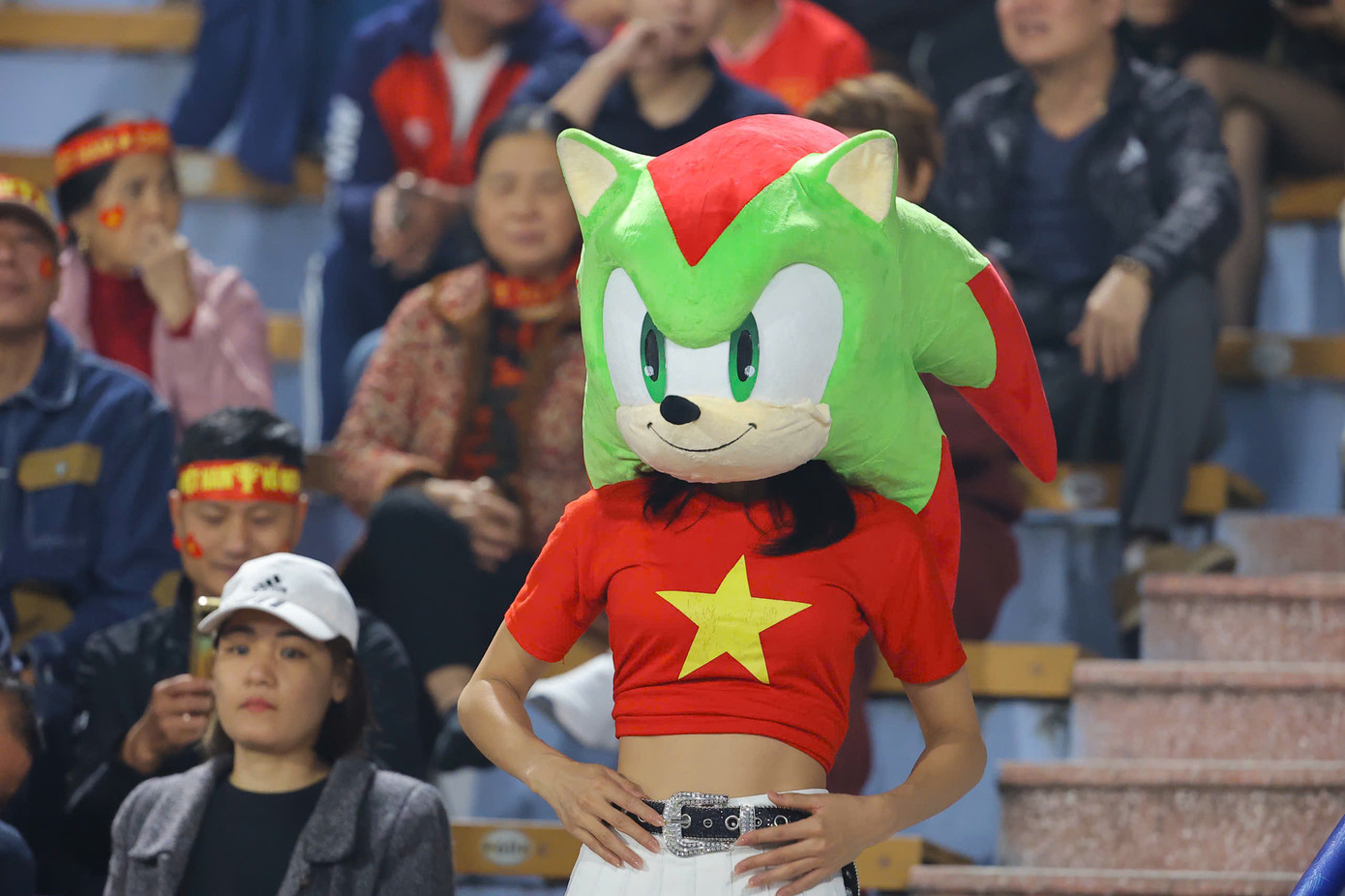 Xuân Son lập cú đúp, Việt Nam lần đầu đánh bại Thái Lan trên sân nhà sau 27 năm ảnh 11