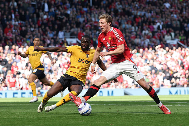 Wolves đánh sập MU ngay tại 'pháo đài' Old Trafford ảnh 6 Wolves đánh sập MU ngay tại 'pháo đài' Old Trafford ảnh 6