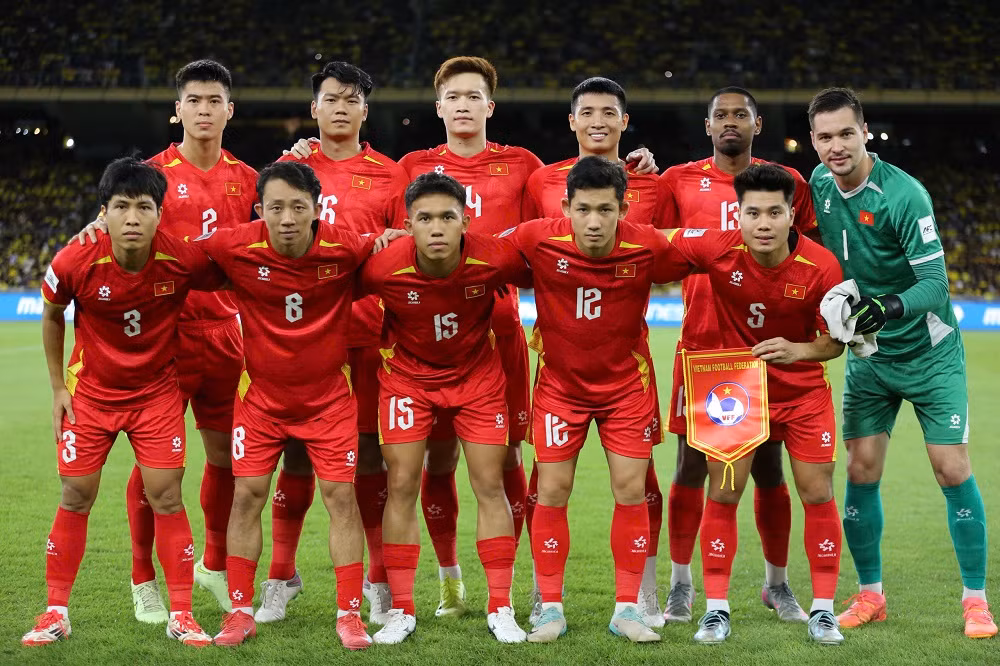 ĐT Việt Nam ngày càng xa tốp 100 BXH FIFA ĐT Việt Nam ngày càng xa tốp 100 BXH FIFA