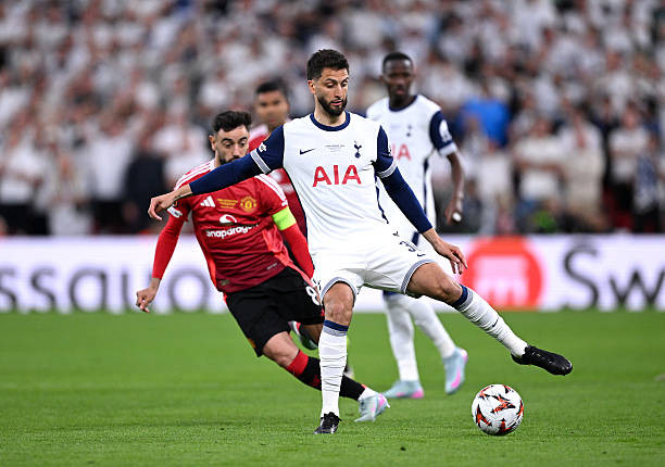 Hạ MU, Tottenham vô địch Cúp C2 châu Âu 2025 ảnh 8