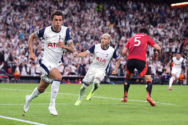 Hạ MU, Tottenham vô địch Cúp C2 châu Âu 2025 ảnh 15
