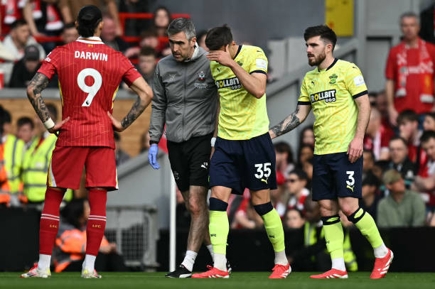 Ngược dòng đánh bại Southampton, Liverpool băng băng cán đích ảnh 5 Ngược dòng đánh bại Southampton, Liverpool băng băng cán đích ảnh 5