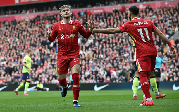 Ngược dòng đánh bại Southampton, Liverpool băng băng cán đích ảnh 9 Ngược dòng đánh bại Southampton, Liverpool băng băng cán đích ảnh 9