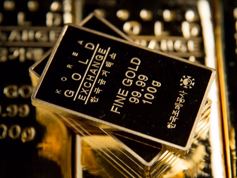 Quỹ đầu tư tín thác vàng lớn nhất thế giới hôm qua tiếp tục bán ra. Ảnh: Bloomberg