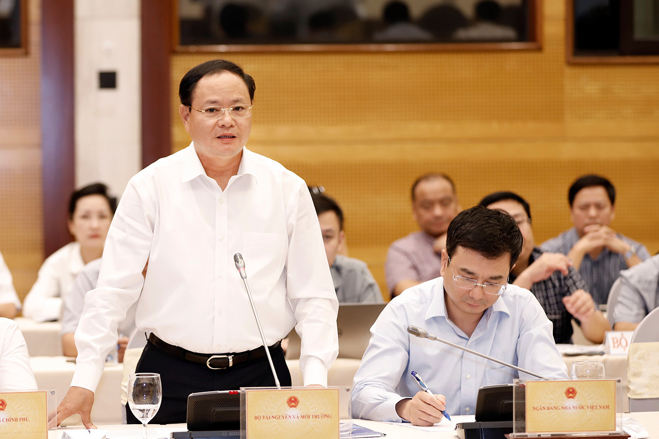 Thứ trưởng Bộ TN&MT Lê Minh Ngân. Thứ trưởng Bộ TN&MT Lê Minh Ngân.