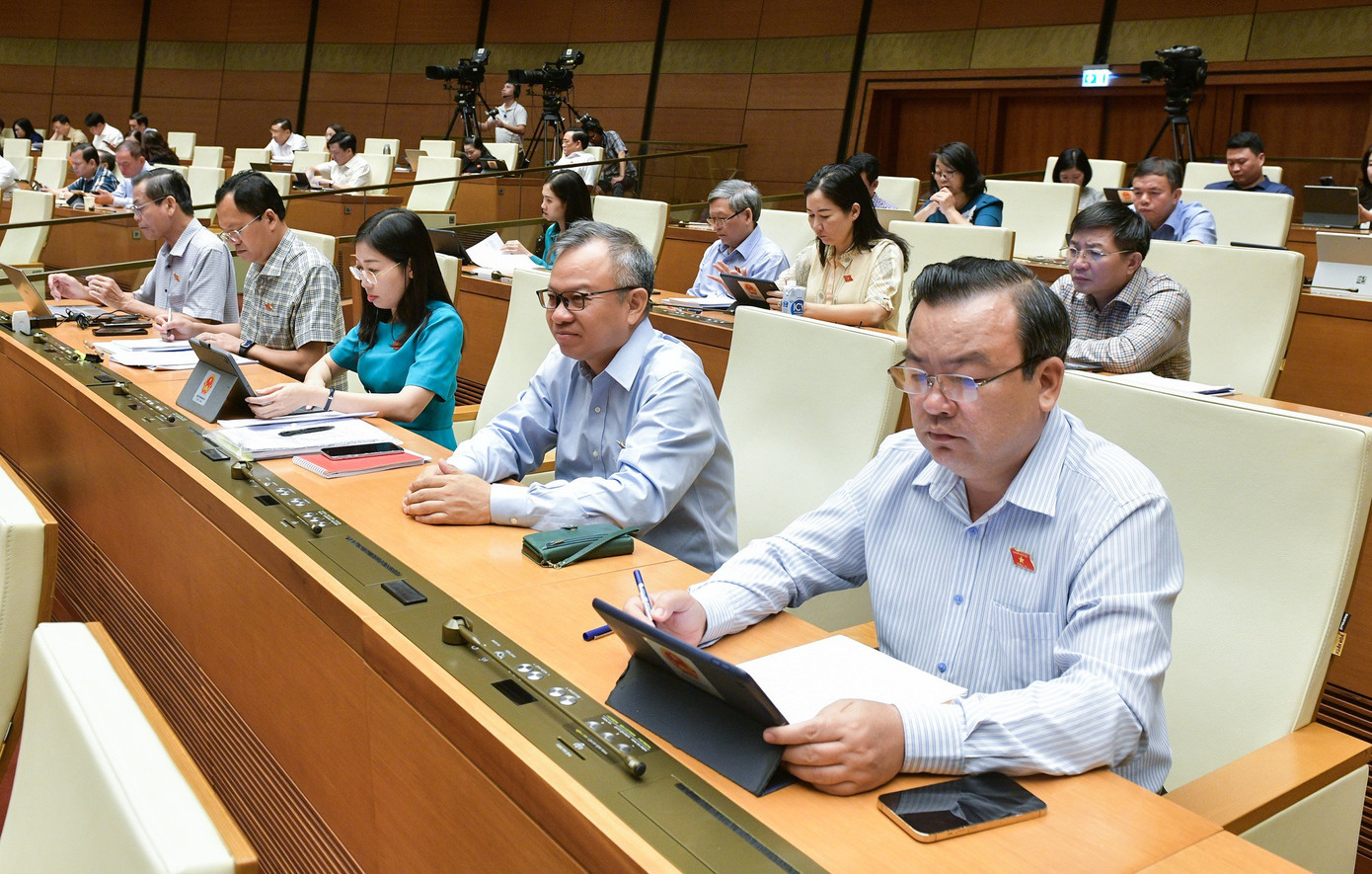 Các đại biểu tham dự phiên họp. Ảnh: Như Ý Các đại biểu tham dự phiên họp. Ảnh: Như Ý