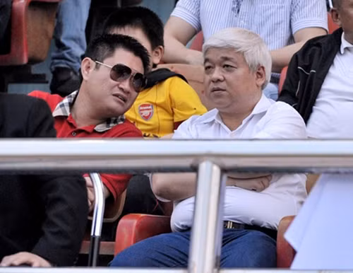 Bầu Thụy và bầu Kiên. Bầu Thụy và bầu Kiên