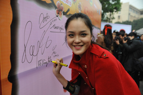 Á hậu 2 Đỗ Hoàng Anh 