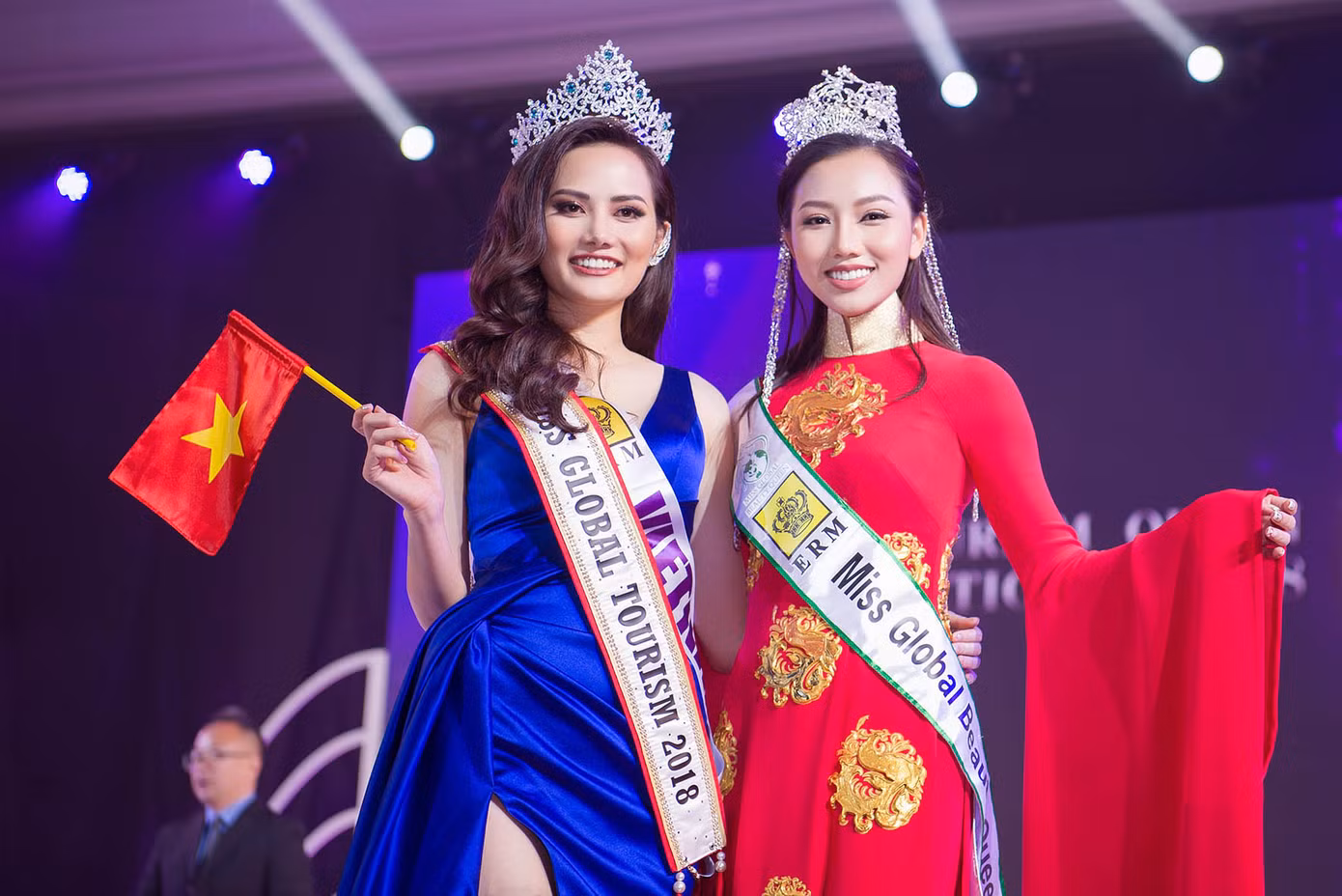Diệu Linh được trao vương miện sau sự cố hi hữu tại Miss Tourism Queen ảnh 4