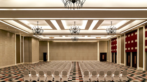 Khách sạn diễn ra họp báo Chung khảo phía Bắc HHVN có gì lạ? ảnh 1