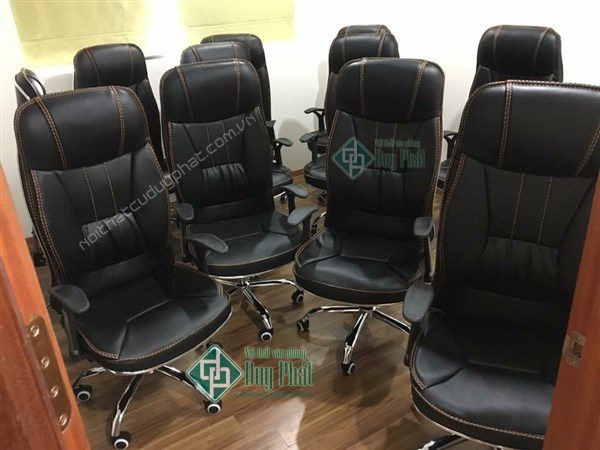 Thanh lý bàn ghế văn phòng: giải pháp tối ưu chi phí cho các Startup ảnh 2