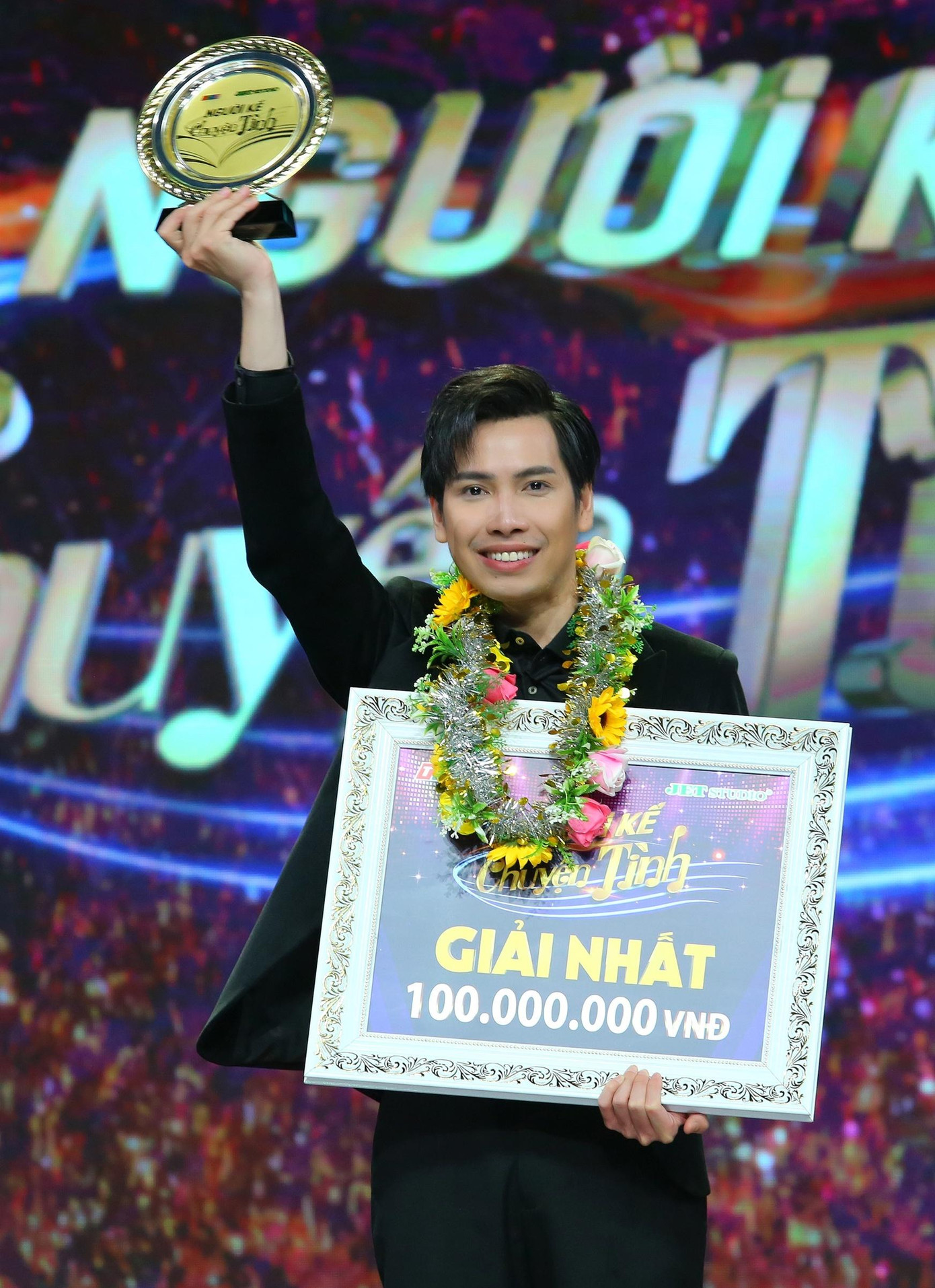 Tấn Đạt giành Ngôi vị Quán quân "Người kể chuyện tình"