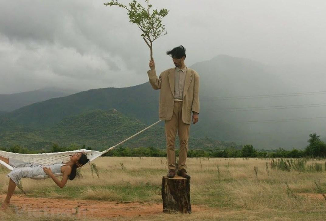 Đen trong MV Trốn tìm