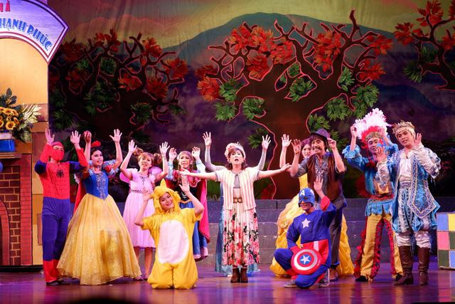 Seri vở diễn thiếu nhi "Ngày xửa ngày xưa" đã góp phần làm nên tên tuổi Vũ Minh Seri vở diễn thiếu nhi "Ngày xửa ngày xưa" đã góp phần làm nên tên tuổi Vũ Minh