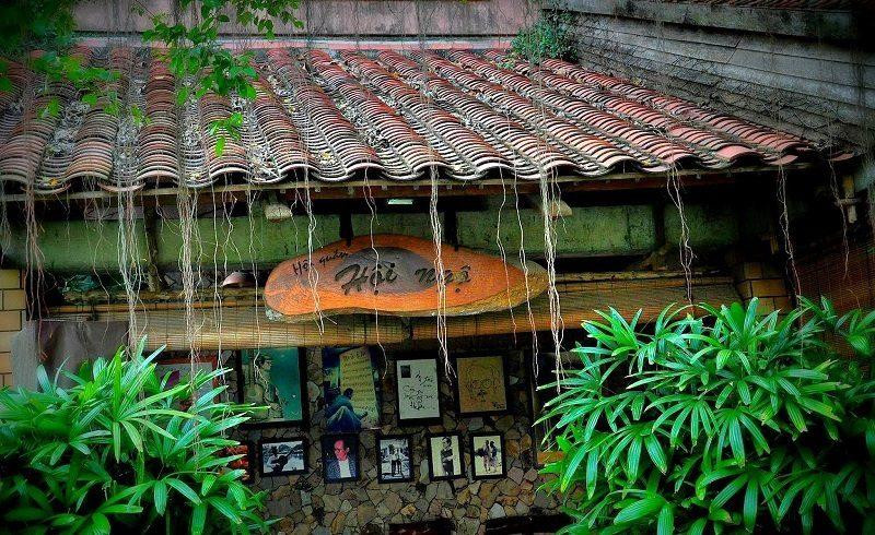 Quán Hội Ngộ- Một địa chỉ văn hoá nổi tiếng ven sông Sài Gòn tại bán đảo Thanh Đa (Bình Thạnh)