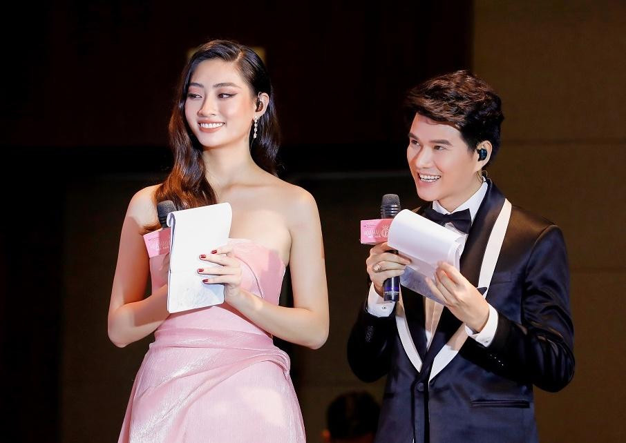 MC Vũ Mạnh Cường và Hoa hậu Lương Thuỳ Linh