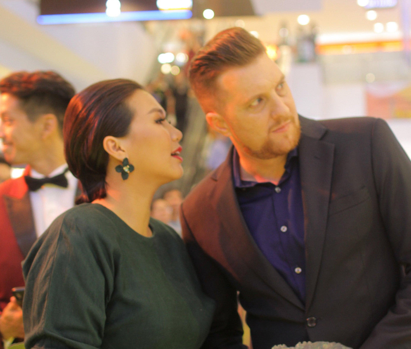 Vợ chồng Aaron Toronto - Nhã Uyên. Ảnh: NVCC.